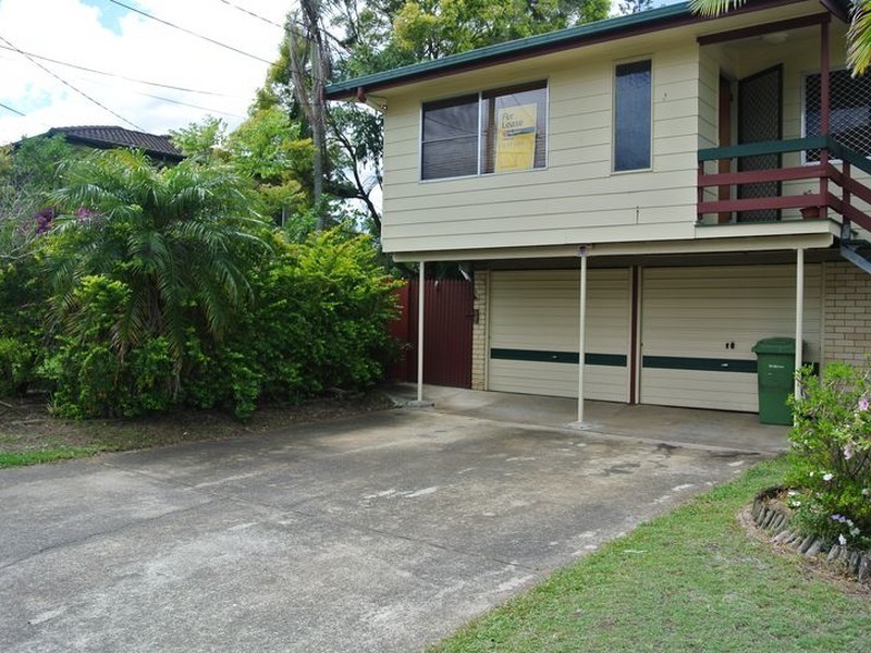 8 Brown Avenue, Logan Central QLD 4114