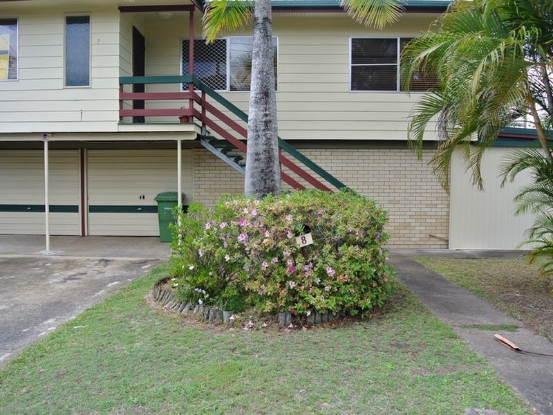 8 Brown Avenue, Logan Central QLD 4114