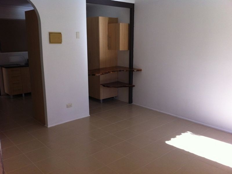 4/50 Blackwood Road, Woodridge QLD 4114