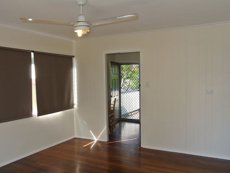 3 Welbeck Street, Logan Central QLD 4114