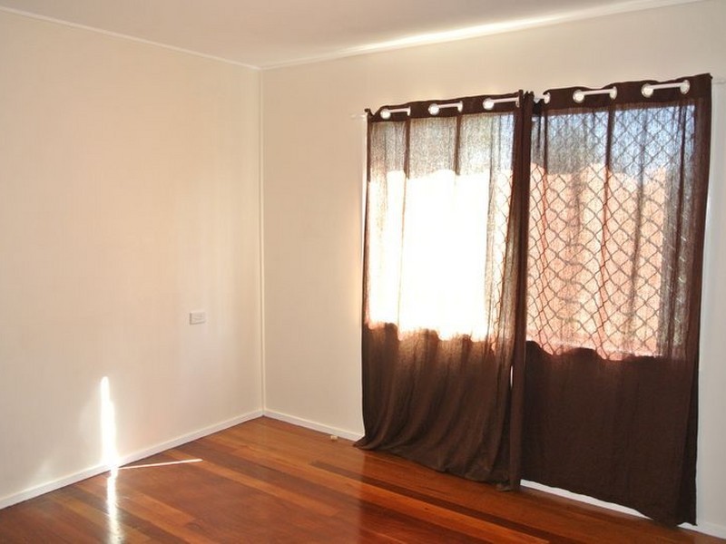 3 Welbeck Street, Logan Central QLD 4114