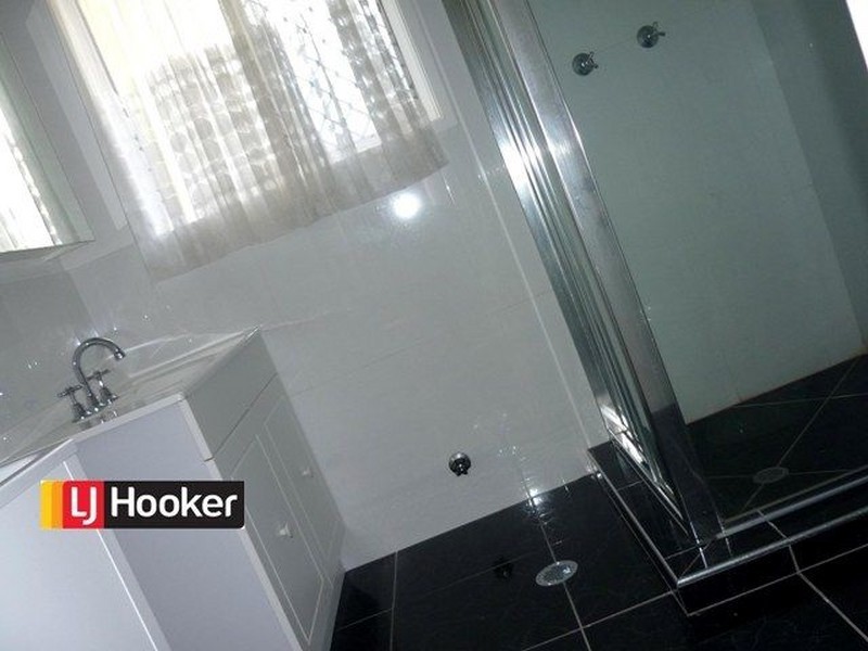 26/41 Defiance Road, Woodridge QLD 4114