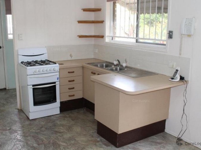 40 Clare Road, Kingston QLD 4114