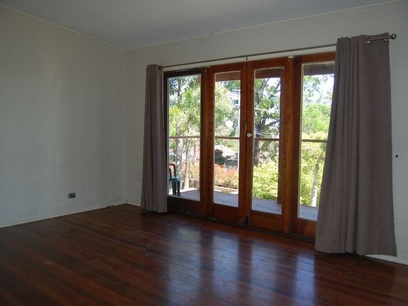 67 Smith Road, Woodridge QLD 4114