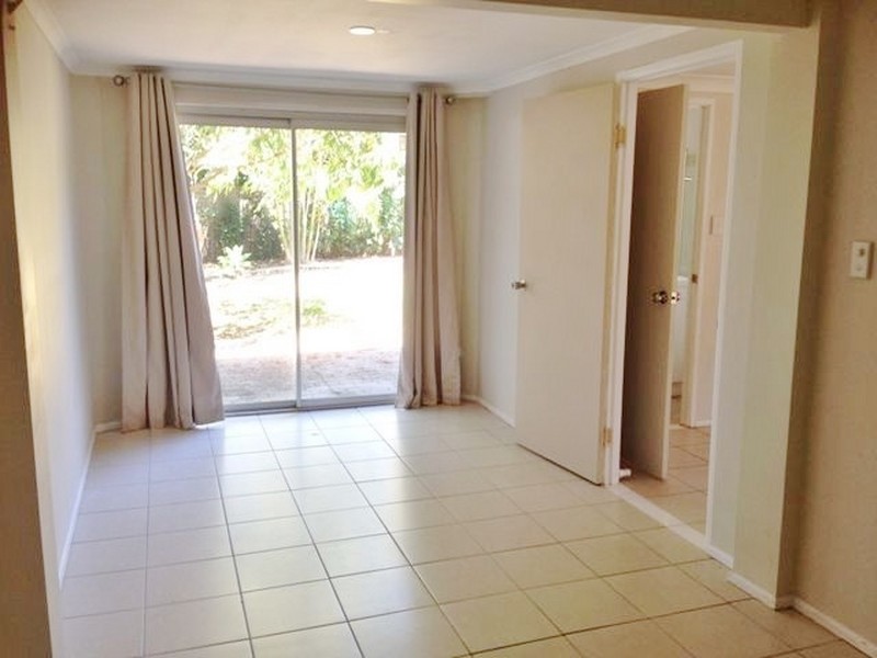 34 Ashton Street, Kingston QLD 4114