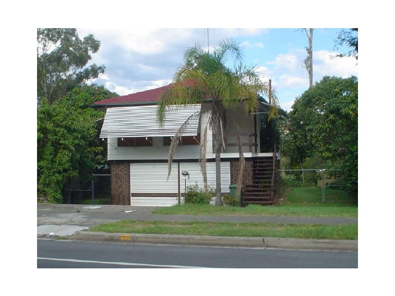 30 Polaris Ave, Kingston QLD 4114