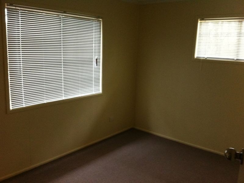 12 Ariel Avenue, Kingston QLD 4114