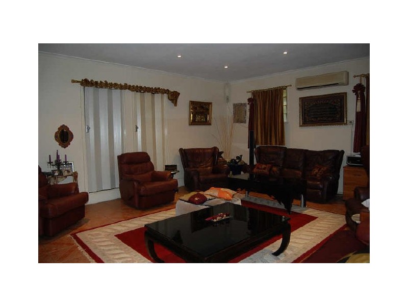 Logan Central QLD 4114