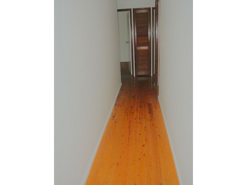 31 Tecoma Street, Kingston QLD 4114