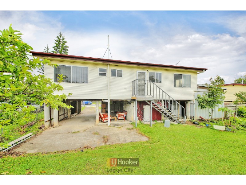 12 Redford Street, Kingston QLD 4114