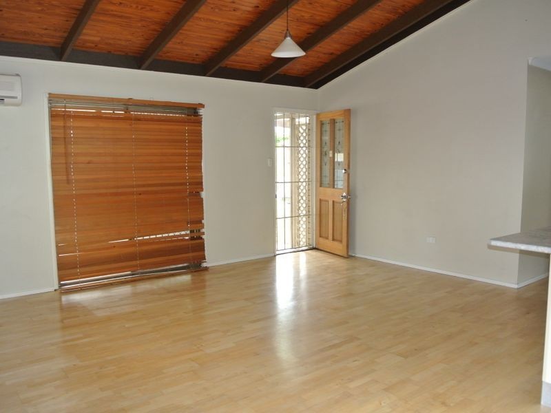 11/9 Canopus Court, Kingston QLD 4114