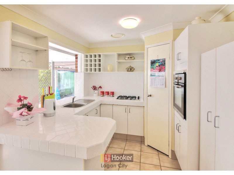 18 Monduran Street, Marsden QLD 4132