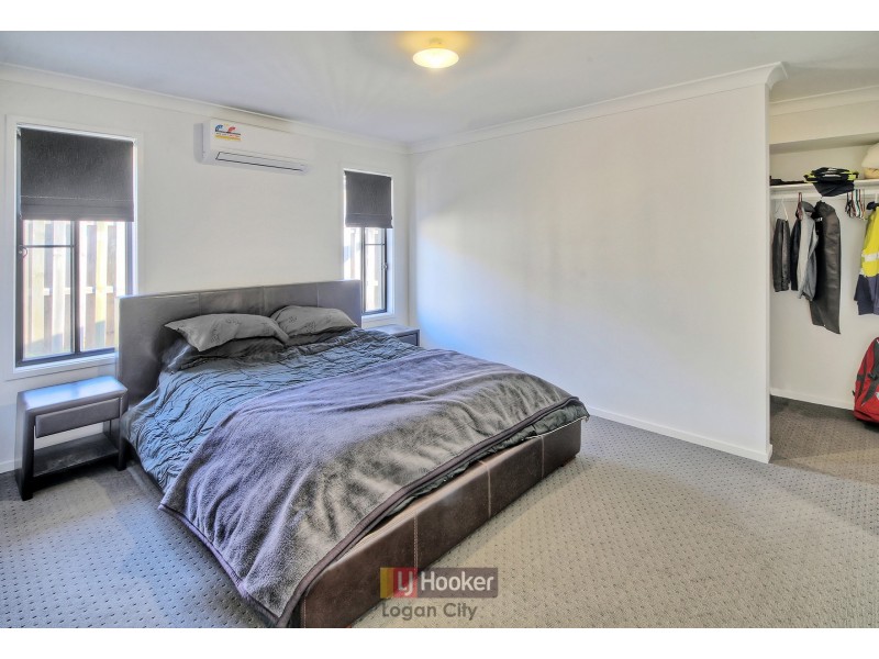 69 Sanctuary Parkway, Waterford QLD 4133