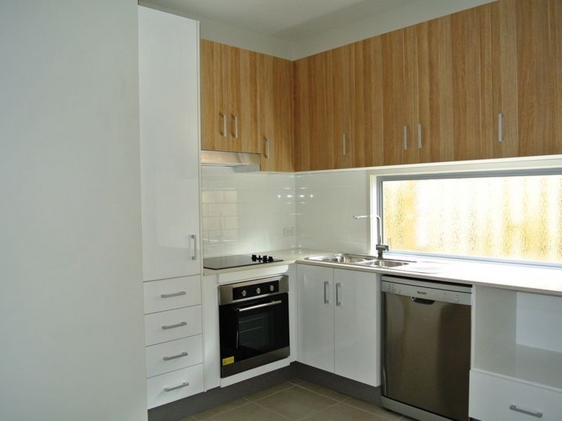 1/11 Macbeth Street, Kingston QLD 4114