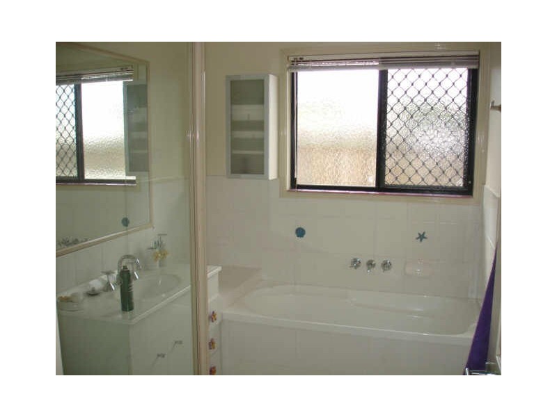 Crestmead QLD 4132