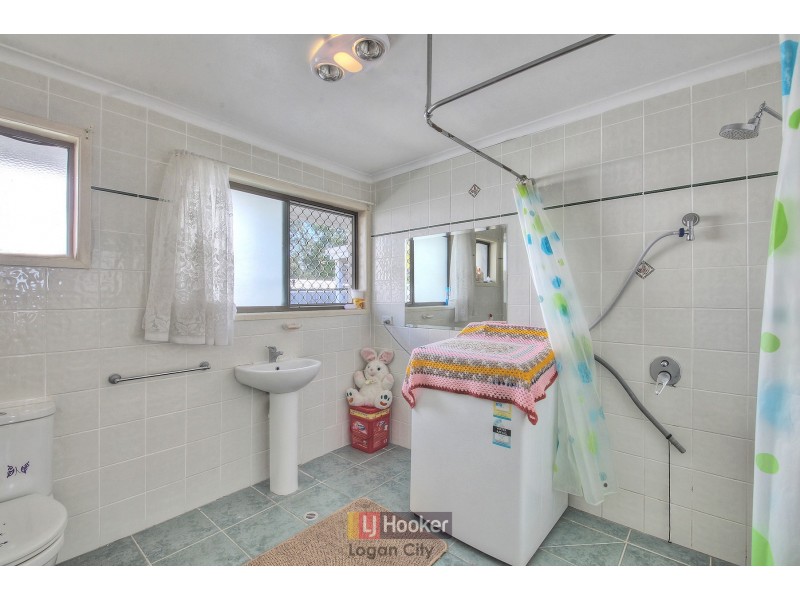 26 Carribean Drive, Slacks Creek QLD 4127