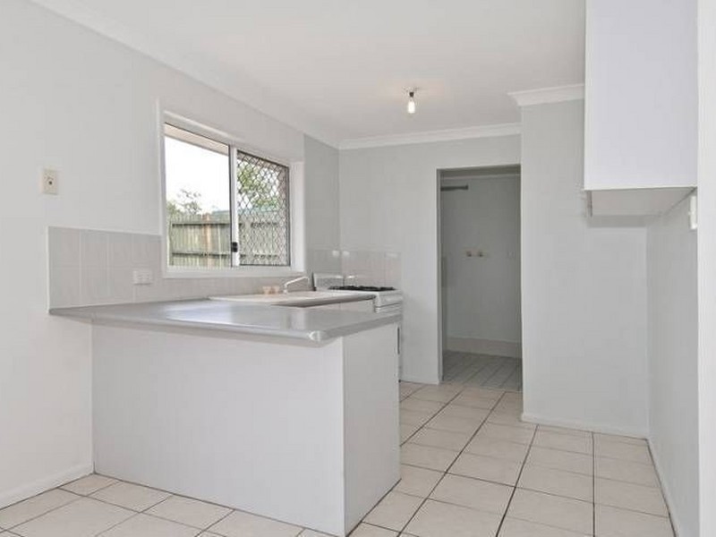 22 Calder Court, Crestmead QLD 4132