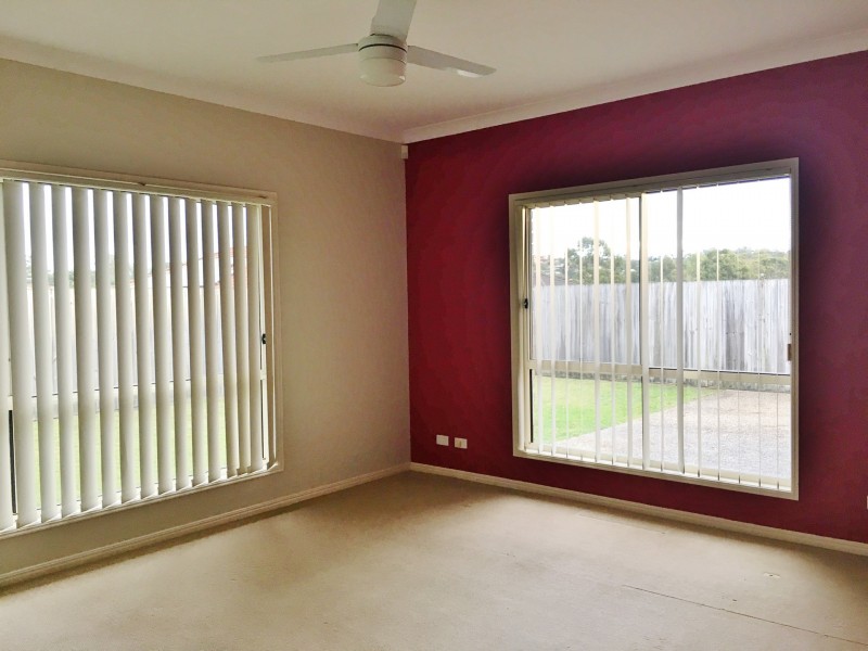 9 Bella Vista Circuit, Edens Landing QLD 4207