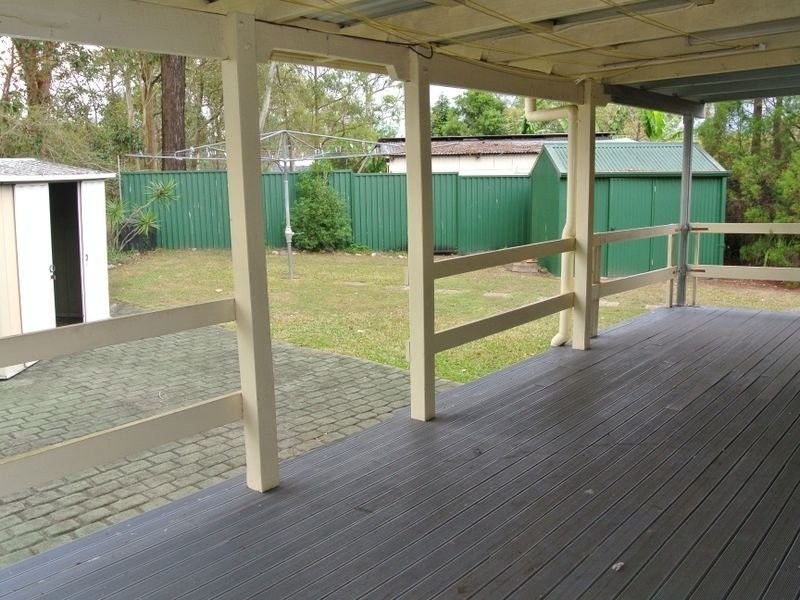 3 Walsh Place, Kingston QLD 4114