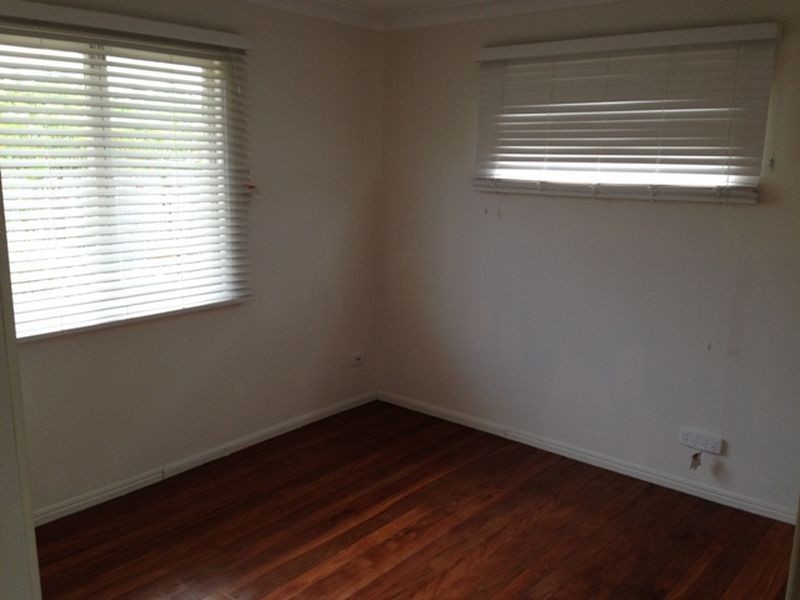 4 Orchid Street, Woodridge QLD 4114
