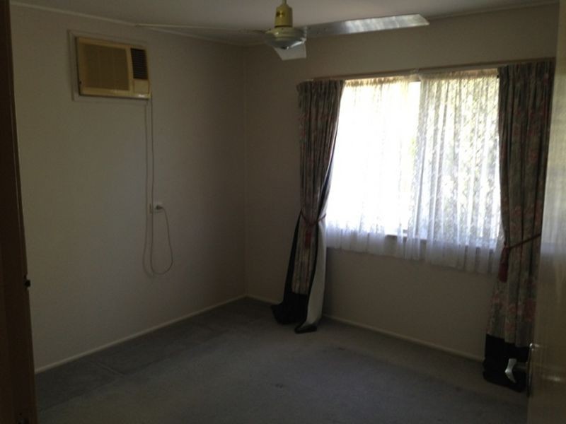 15 Darren Drive, Slacks Creek QLD 4127