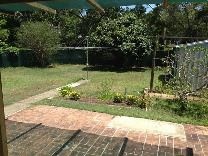 15 Darren Drive, Slacks Creek QLD 4127