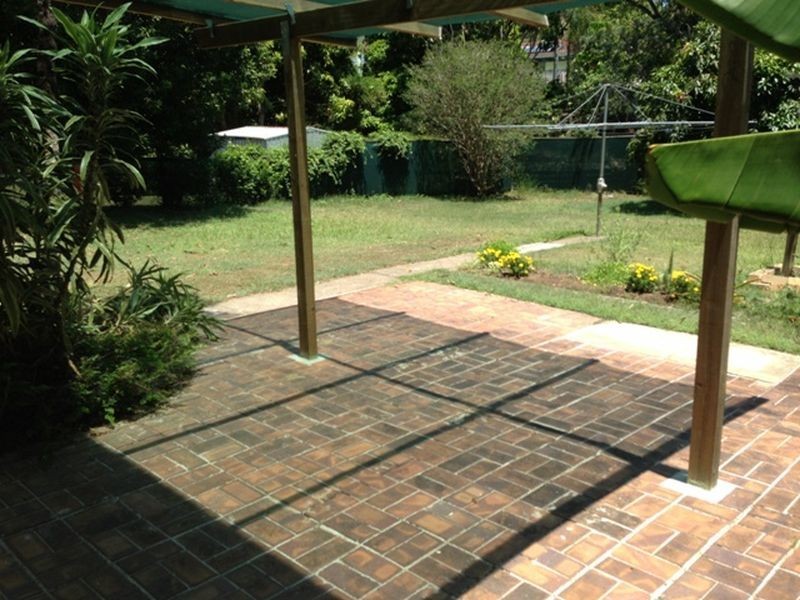 15 Darren Drive, Slacks Creek QLD 4127