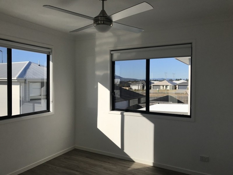 7 Lowthers Street, Yarrabilba QLD 4207