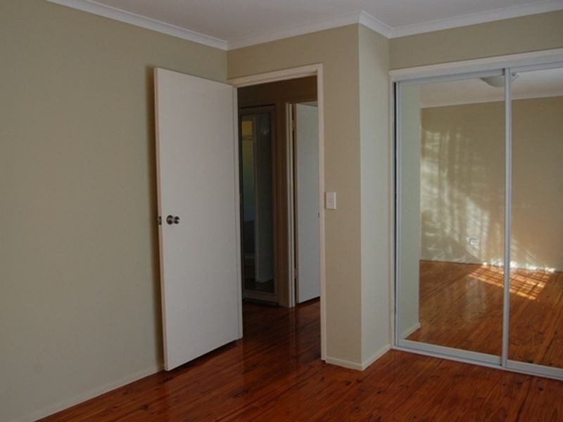 46 Lake Road, Slacks Creek QLD 4127