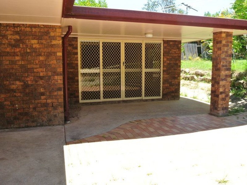 111 Smith Road, Woodridge QLD 4114