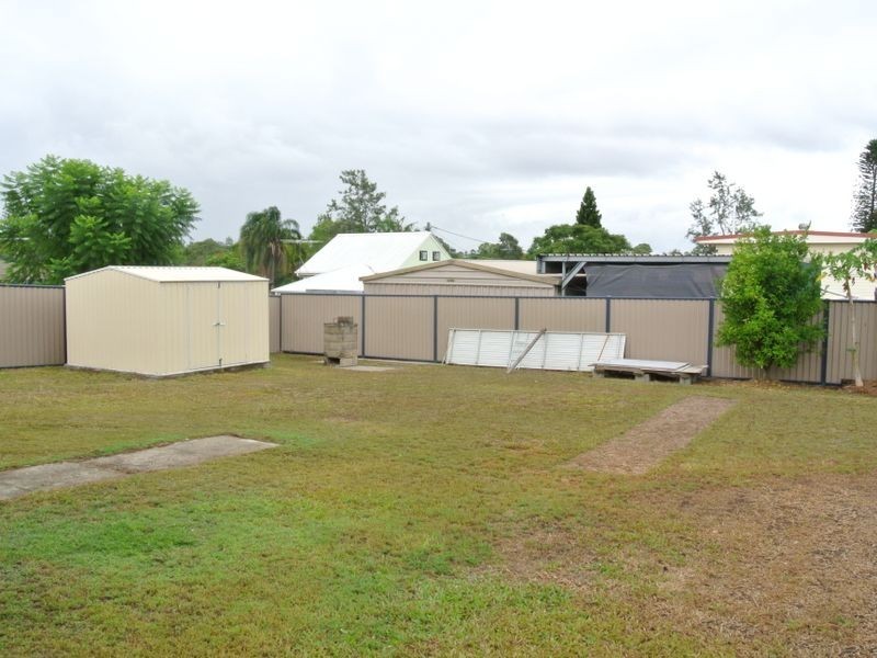 9 Myra Street, Kingston QLD 4114