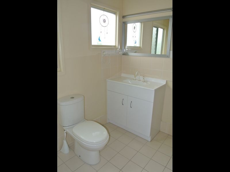 9 Myra Street, Kingston QLD 4114