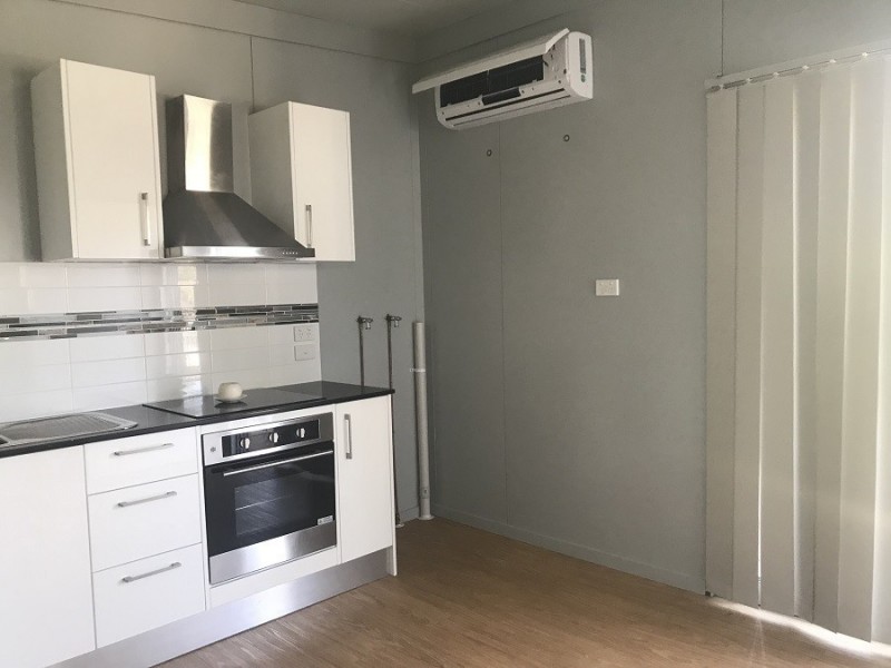 1A Hope Street, Kingston QLD 4114