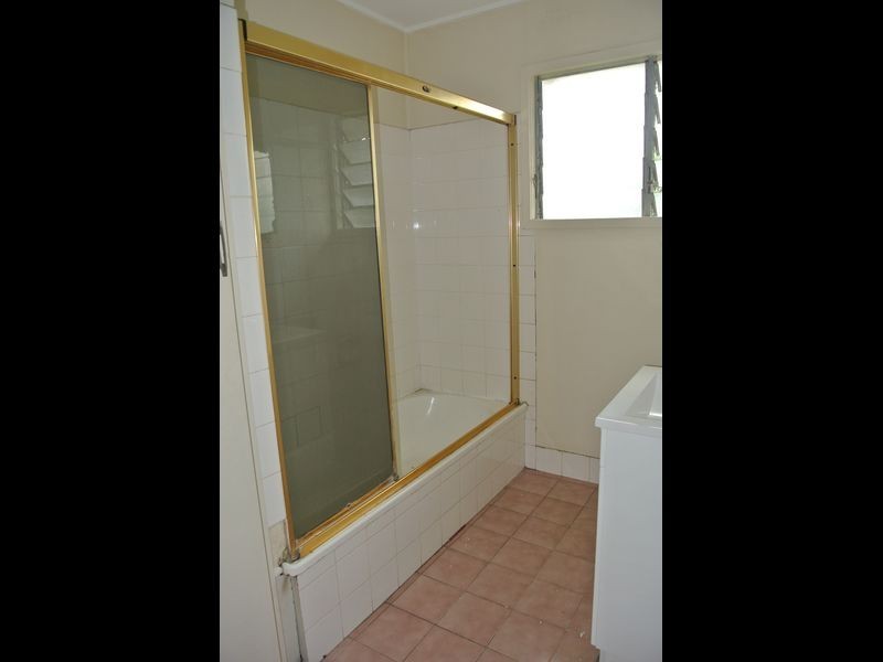 117 Ewing Road, Woodridge QLD 4114