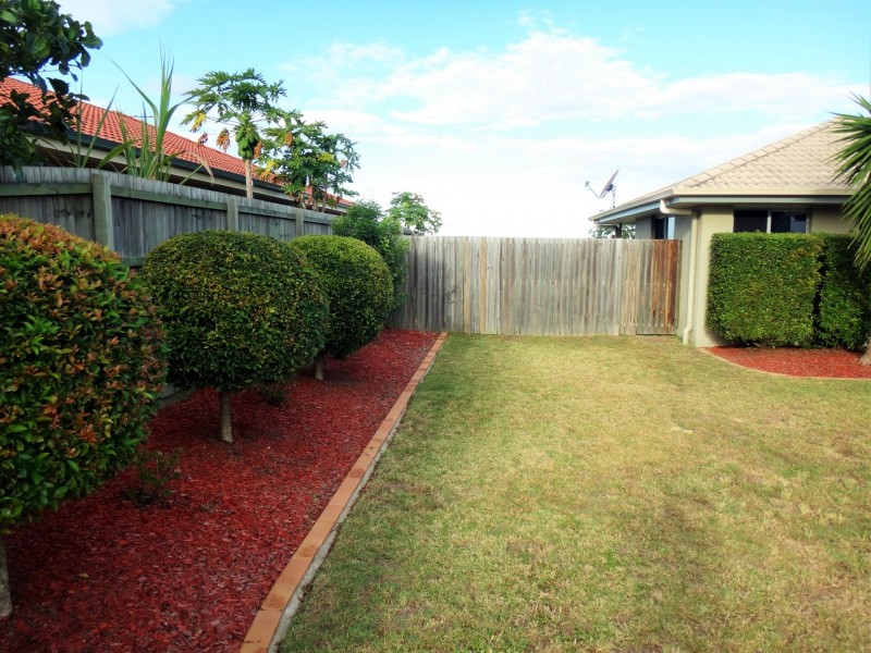 3 Coolum Court, Regents Park QLD 4118