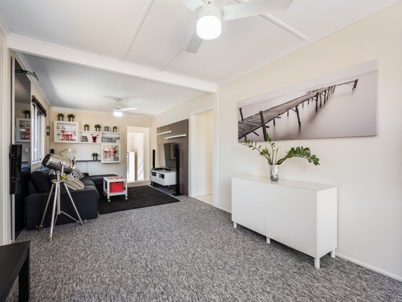 9 Rudge Street, Woodridge QLD 4114