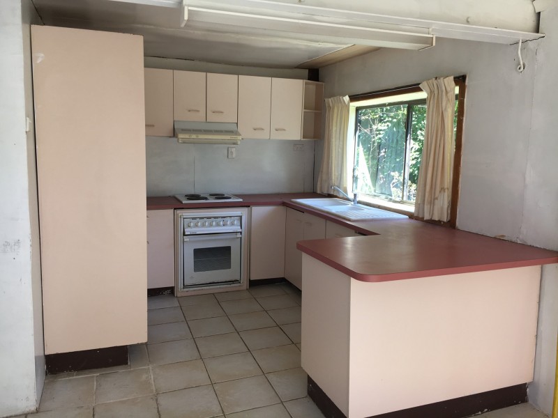12 Ewinga Street, Kingston QLD 4114