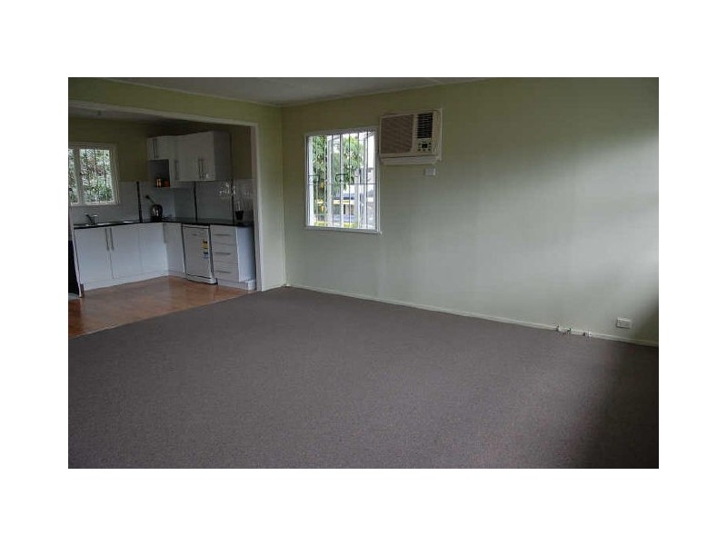 74 Ewing Road, Woodridge QLD 4114
