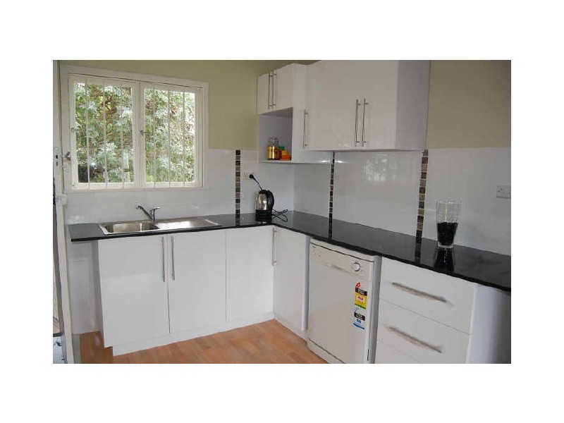 74 Ewing Road, Woodridge QLD 4114