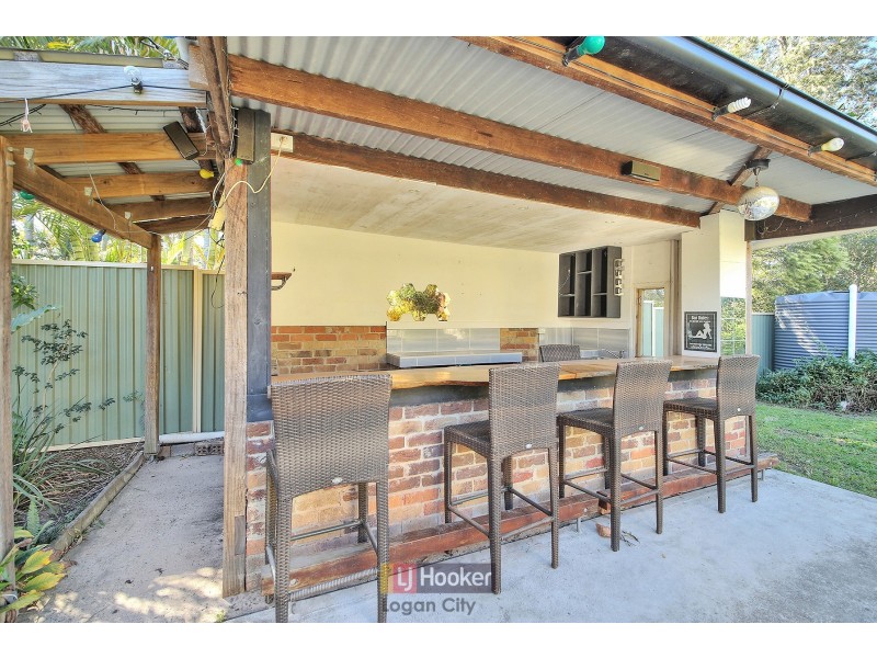 6 Yale Street, Marsden QLD 4132