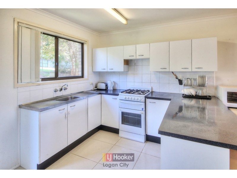 27/16 Forest Street, Woodridge QLD 4114