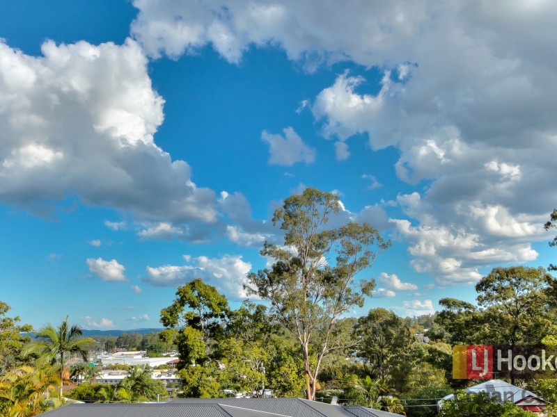 25 Collin Court, Kingston QLD 4114