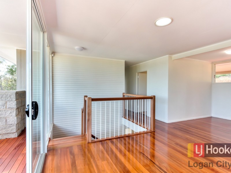 25 Collin Court, Kingston QLD 4114