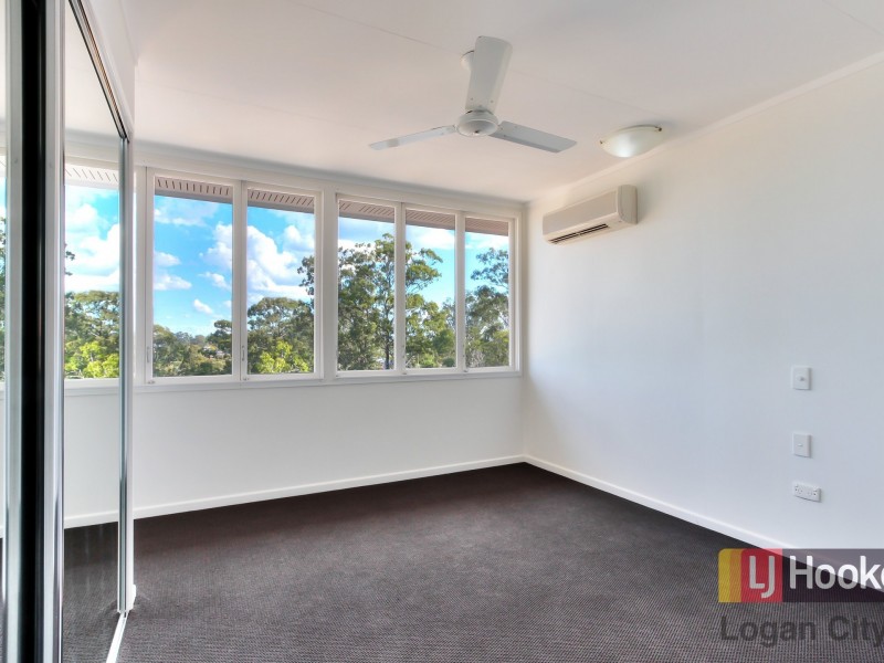 25 Collin Court, Kingston QLD 4114