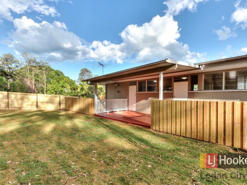 25 Collin Court, Kingston QLD 4114