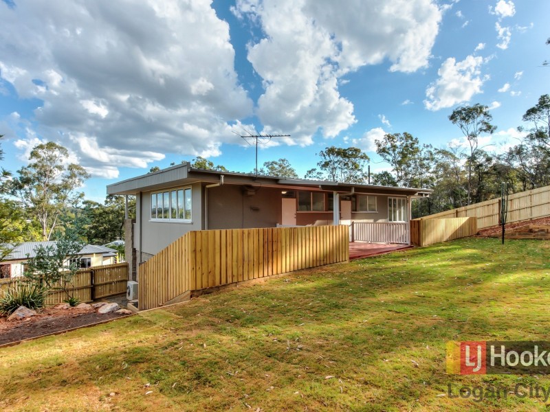 25 Collin Court, Kingston QLD 4114