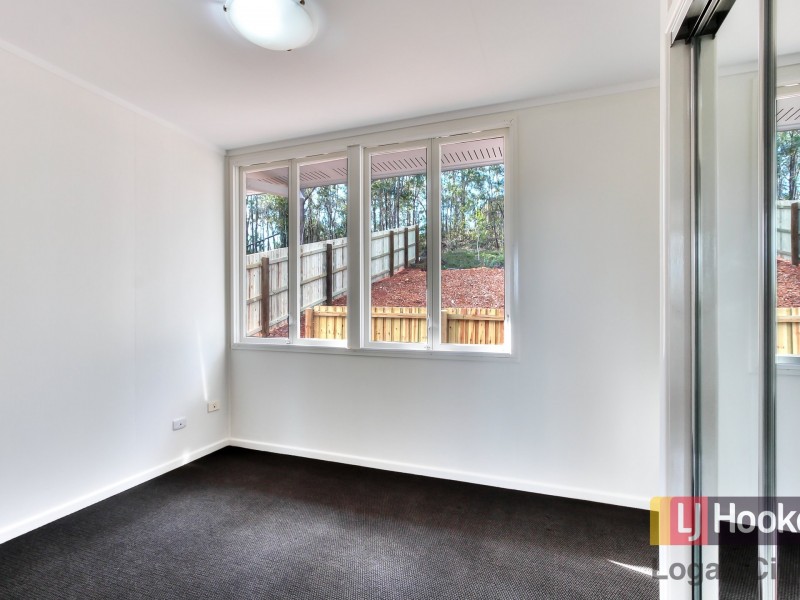 25 Collin Court, Kingston QLD 4114