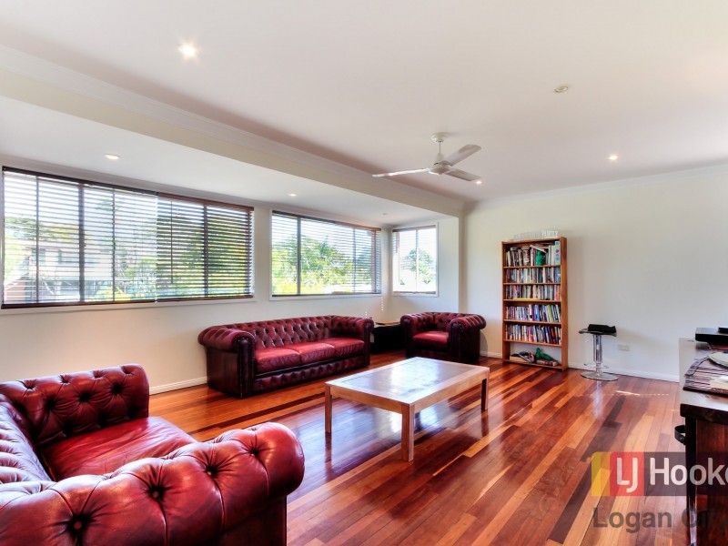 13 Myra Street, Kingston QLD 4114