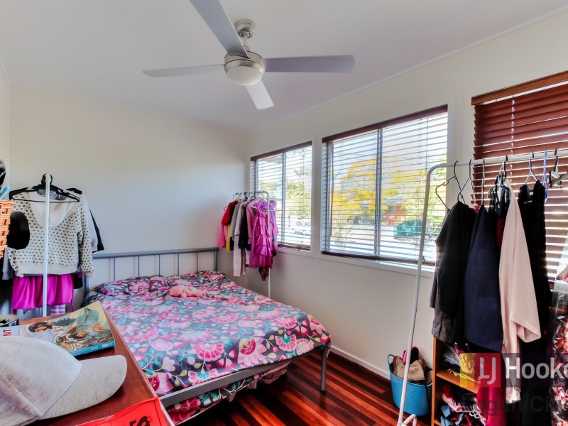13 Myra Street, Kingston QLD 4114