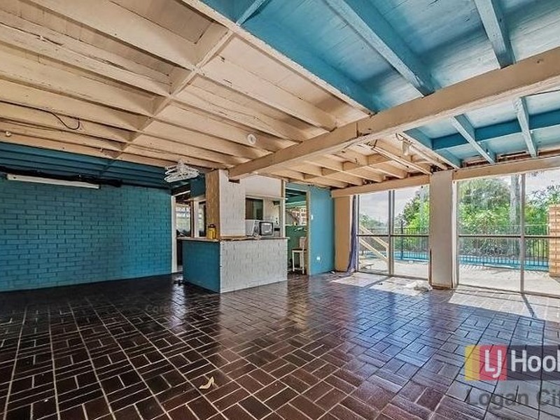 13 Myra Street, Kingston QLD 4114